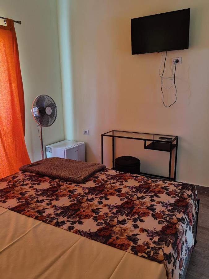 Milan Rooms Constanţa Exteriér fotografie